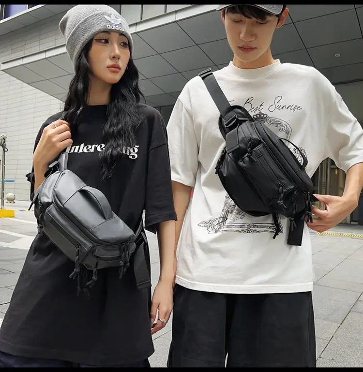 Men's Black Crossbody Sports Bag Satchel Design — feature 26