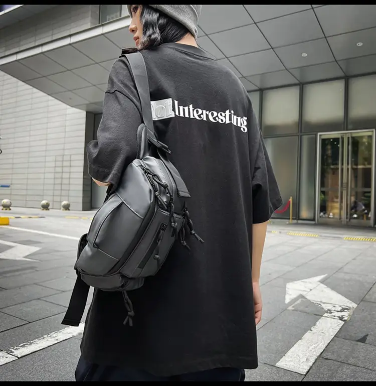 Men's Black Crossbody Sports Bag Satchel Design — feature 29