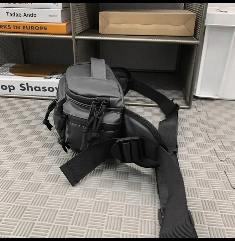 Men's Black Crossbody Sports Bag Satchel Design — feature 47