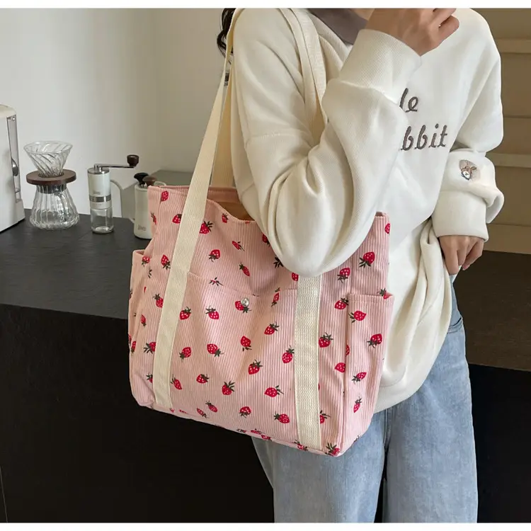 Women Printed Flannel Large Bag Pink Heart Design — feature 19
