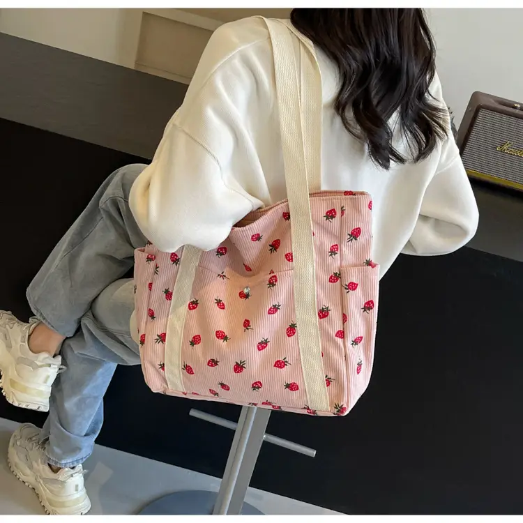 Women Printed Flannel Large Bag Pink Heart Design — feature 20