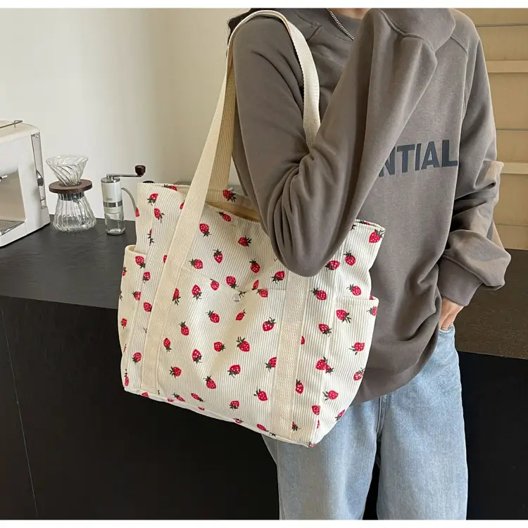 Women Printed Flannel Large Bag Pink Heart Design — feature 21