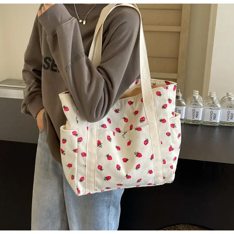Women Printed Flannel Large Bag Pink Heart Design — feature 22