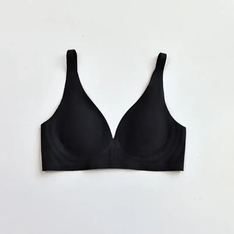 Traceless Underwear Small Chest Gathering Large Chest Shown - Image 8