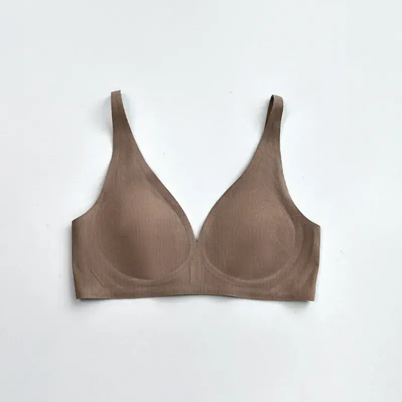 Traceless Underwear Small Chest Gathering Large Chest Shown - Image 4