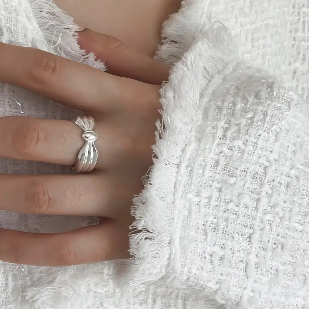 Korean New Product 925 Sterling Silver Plain Ring for Women, Light Luxury Niche Ins-Style High-End Adjustable Open Ring — feature 13