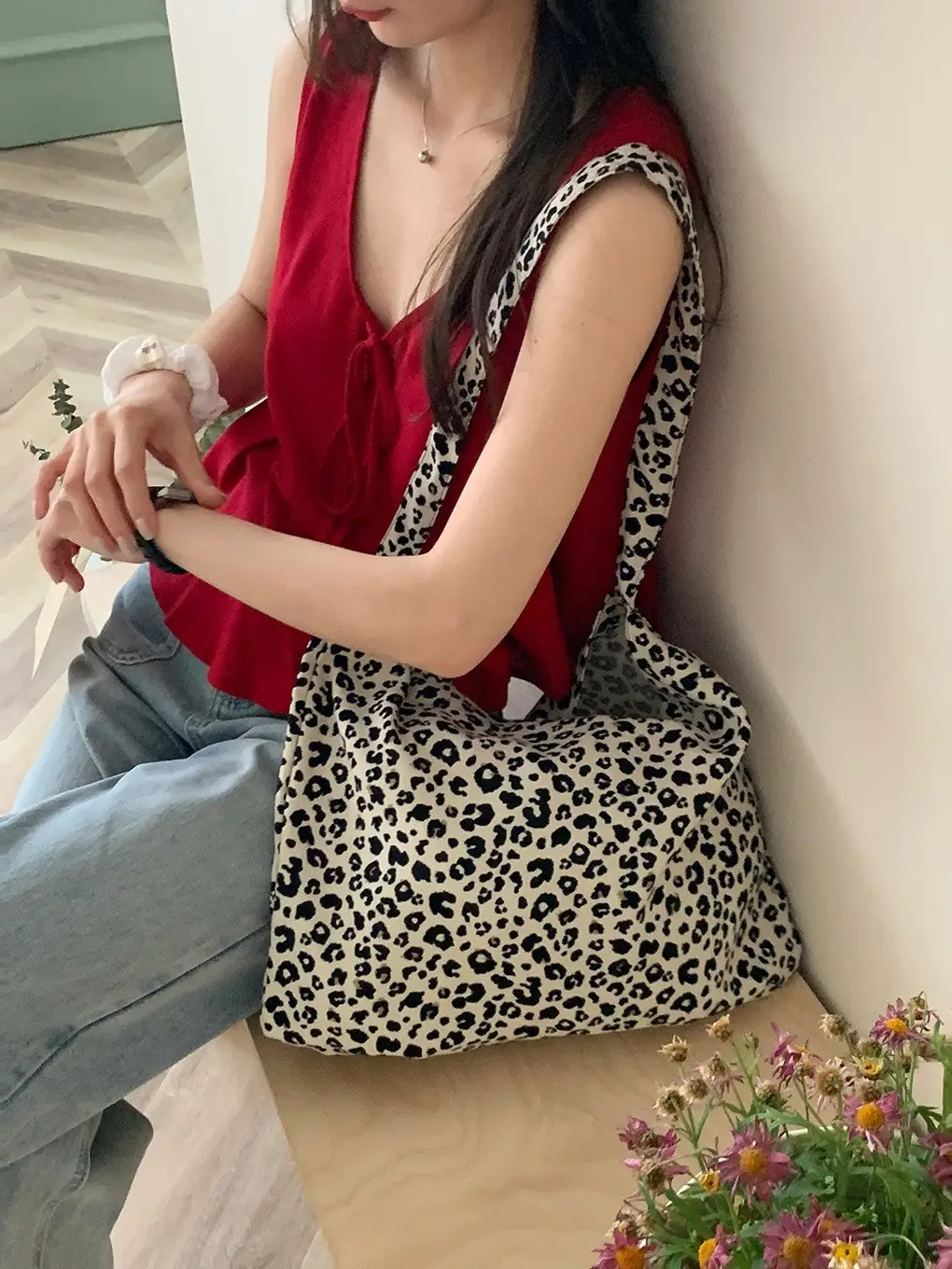 Leopard Print Crossbody Bag for Women Large Capacity — feature 20