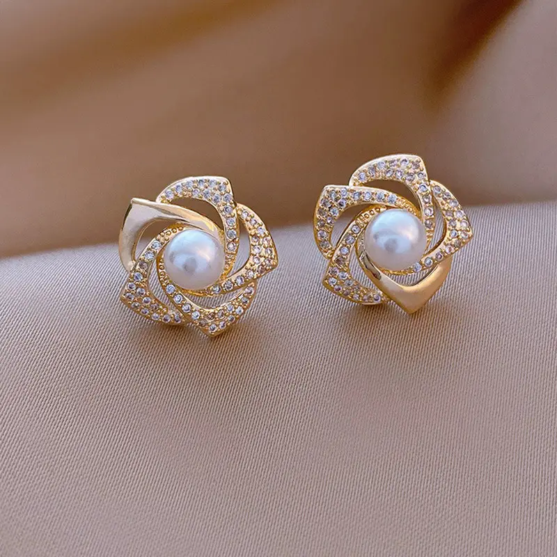 Pearl Flower Earrings for Women Light Luxury High End Design - Image 3