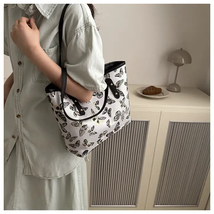 Women Embroidered Butterfly Shoulder Bag 2024 Spring Summer — feature 11