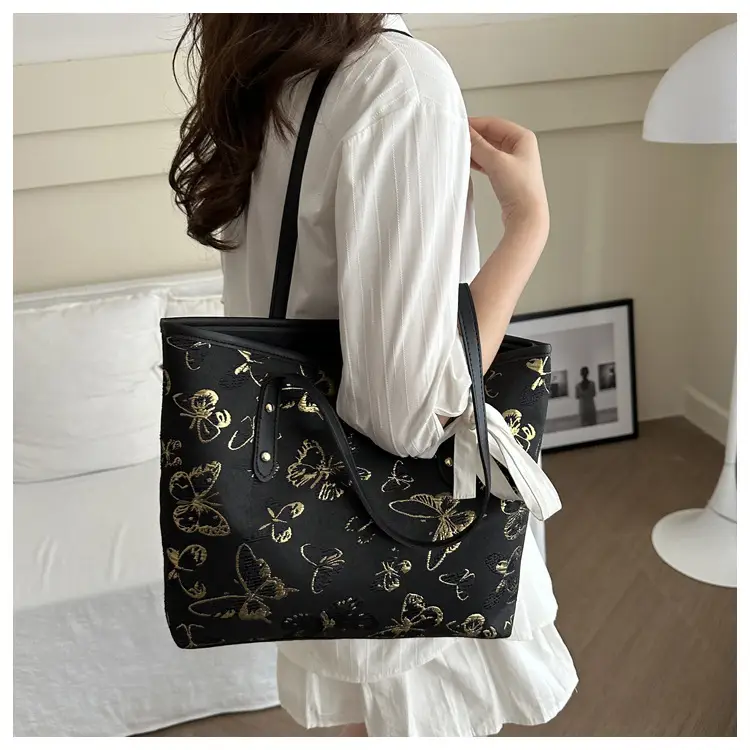 Women Embroidered Butterfly Shoulder Bag 2024 Spring Summer — feature 8