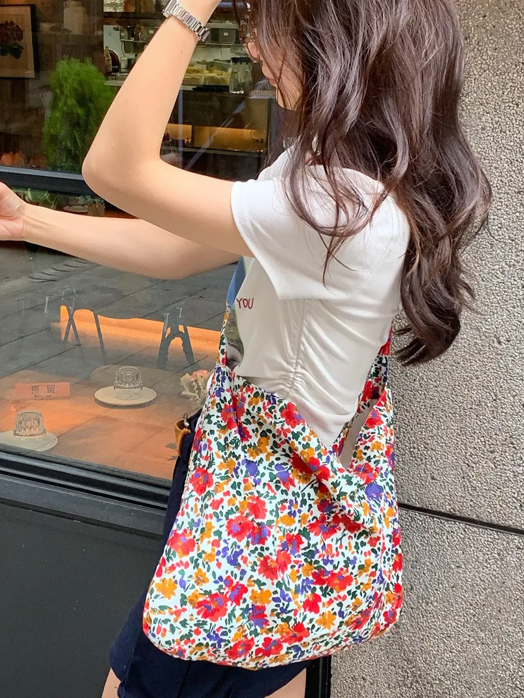 Floral Cloth Crossbody Bag for Women — feature 12
