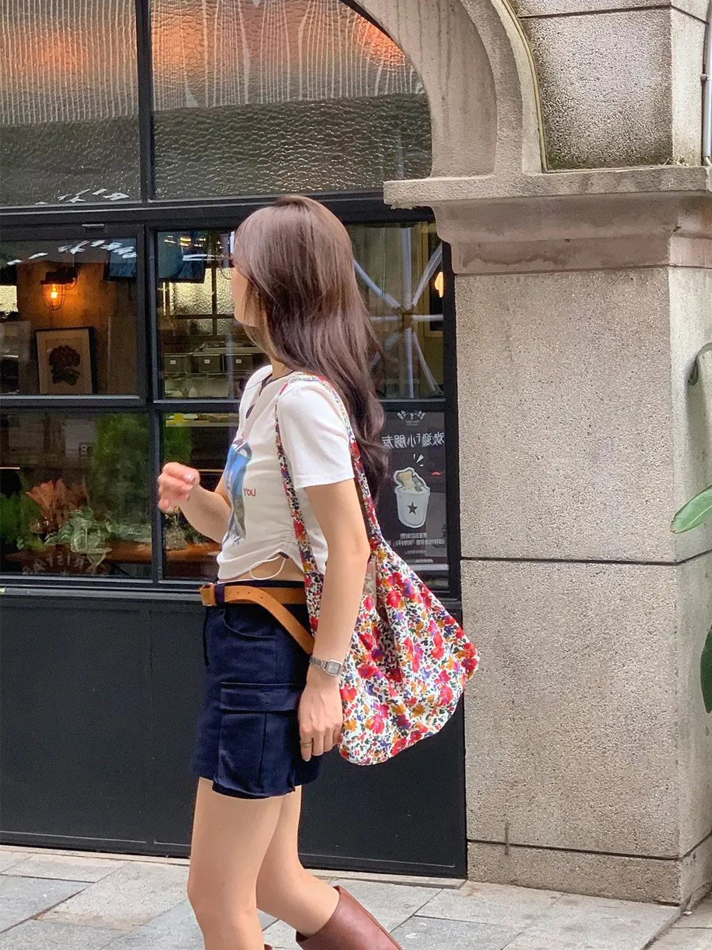 Floral Cloth Crossbody Bag for Women — feature 2