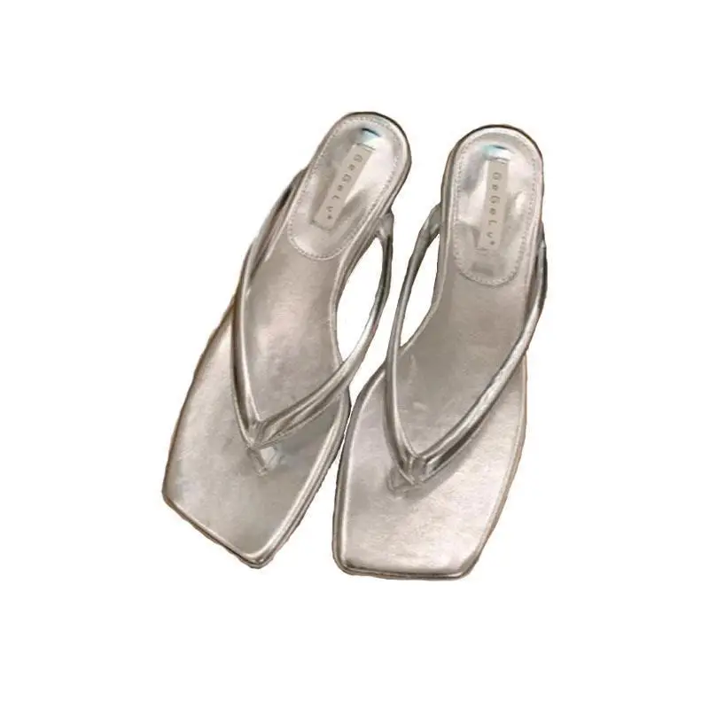 Flip-Flops for Women 2026 New Summer Fashion Thick-Heeled Flip-Flops for Outdoor Wear Silver Non-Slip Thick-Soled Beach Shoes - Image 5