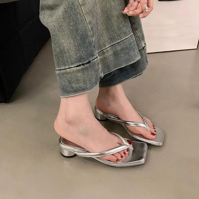 Flip-Flops for Women 2026 New Summer Fashion Thick-Heeled Flip-Flops for Outdoor Wear Silver Non-Slip Thick-Soled Beach Shoes - Image 6