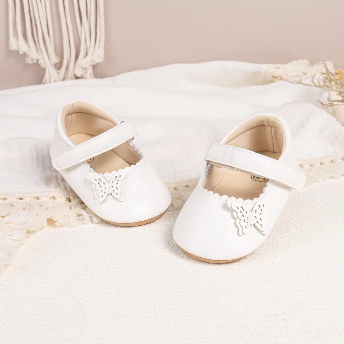 Pink Butterfly Lace Baby Shoes for Toddler Wear