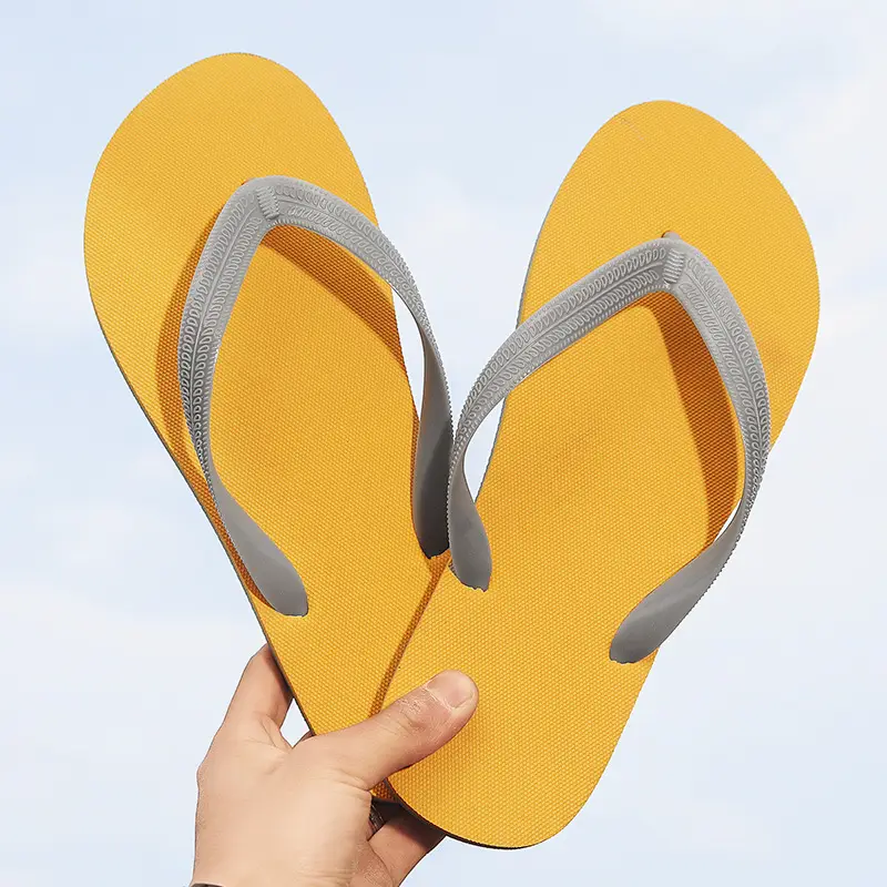 Flip-Flops Men's Simple Flip-Flops Foreign Trade Cross-Border Men's Outdoor Beach Slippers Home Sandals Summer Slippers Wholesale - Image 5