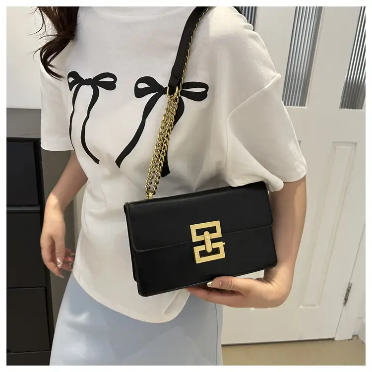 High-end Chain Lock Buckle Bags for Women 2024 - Image 8