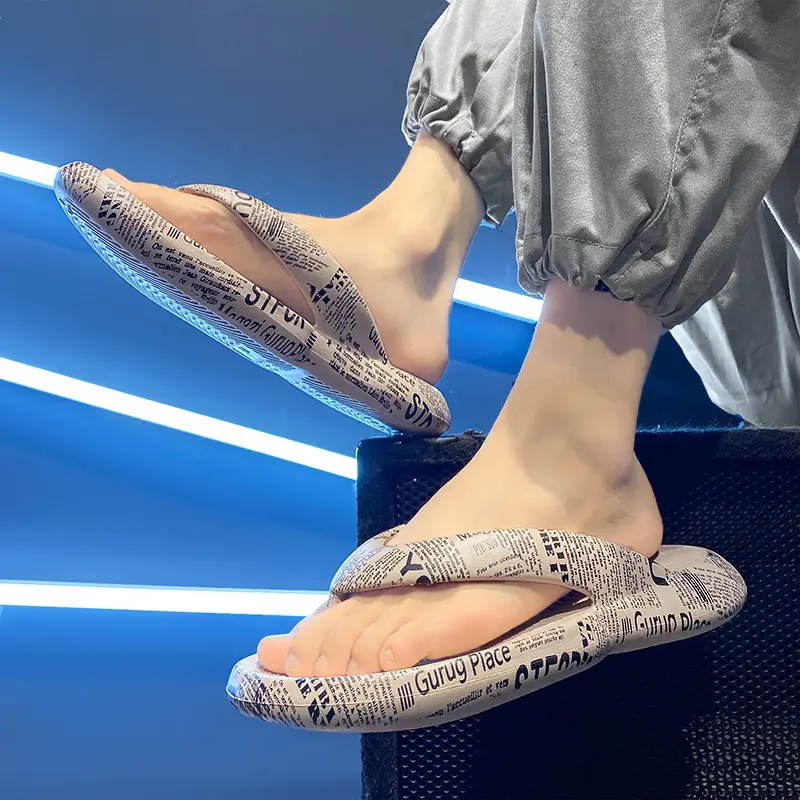 2025 Men Blue Printed Flip Flops Summer Sandals