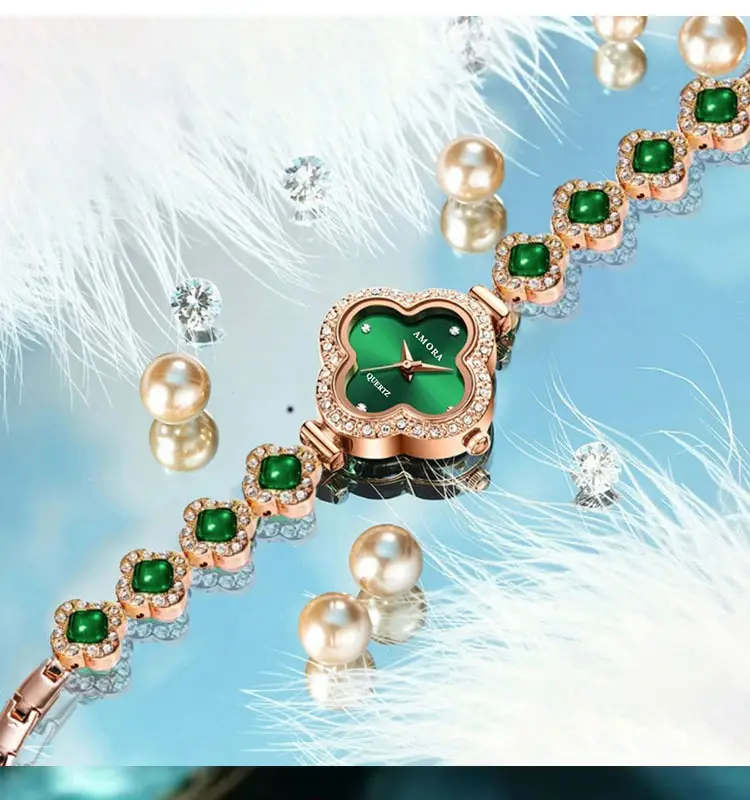 Green Gemstone Four-Leaf Clover Bracelet for Women — feature 3