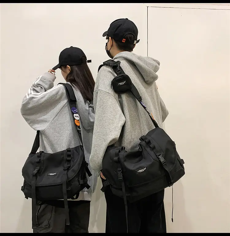 Men's Japanese Style Crossbody Bag Large Capacity Messenger Bag — feature 26