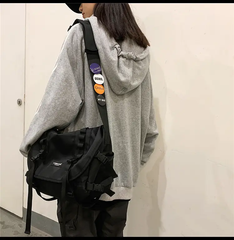 Men's Japanese Style Crossbody Bag Large Capacity Messenger Bag — feature 30