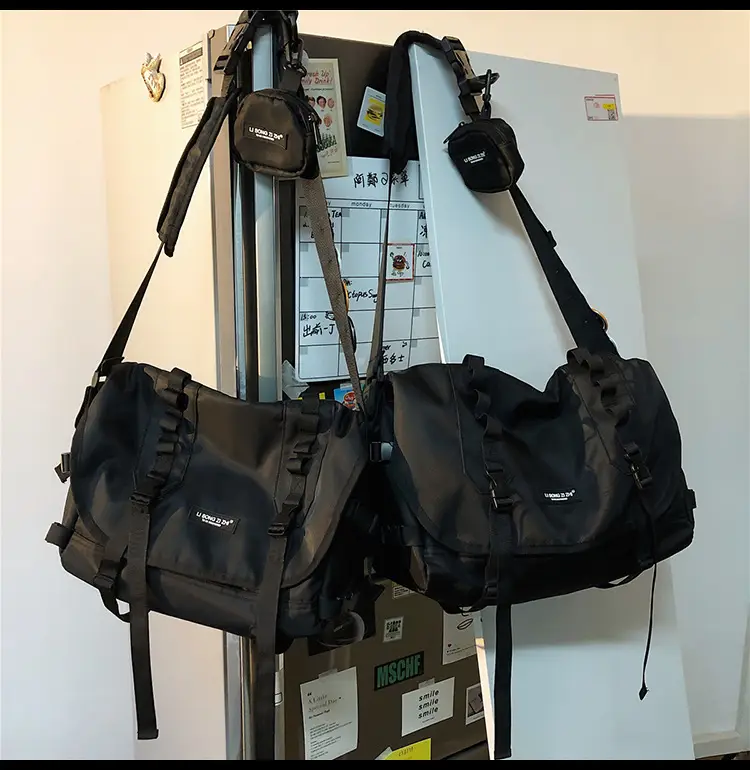 Men's Japanese Style Crossbody Bag Large Capacity Messenger Bag — feature 39