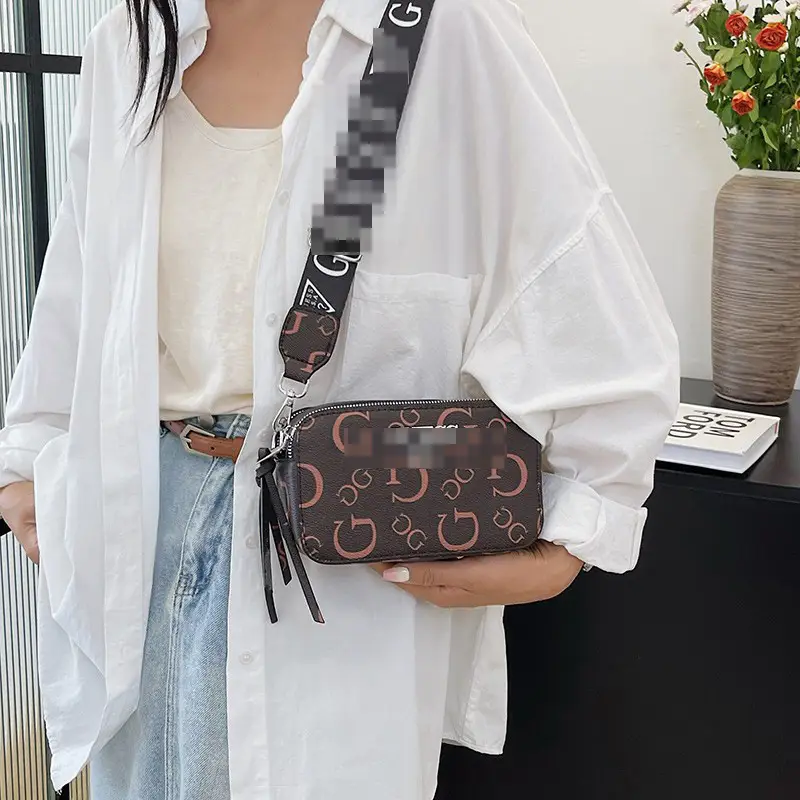 Luxury Letter Niche Crossbody Bag for Women - Image 9