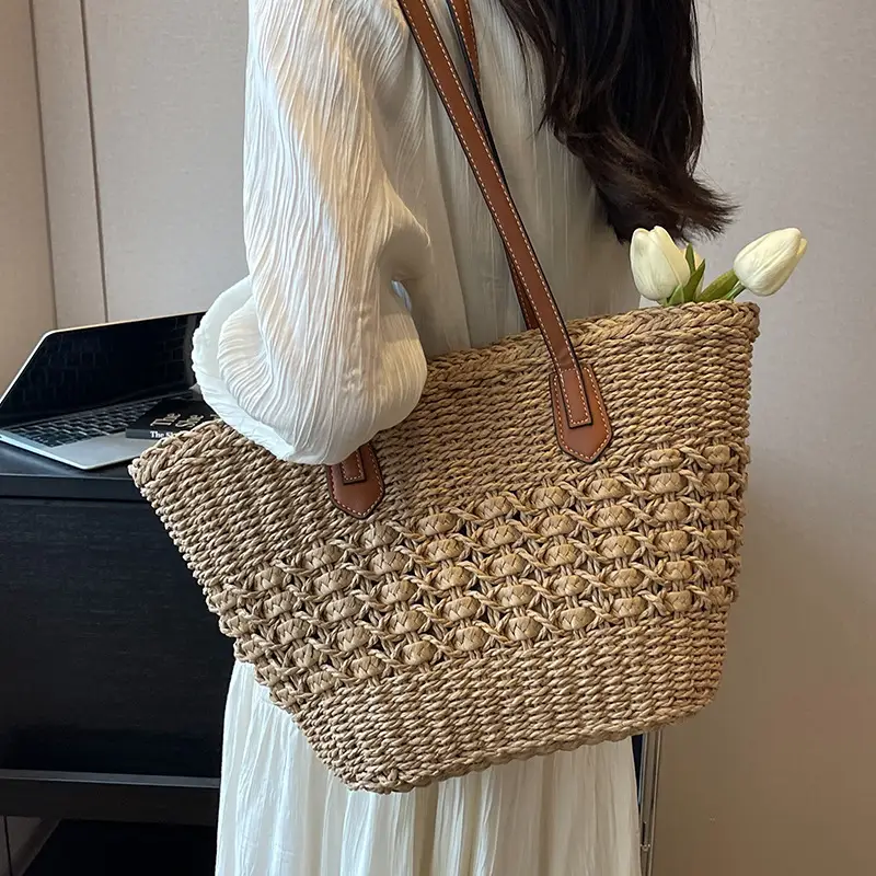 Women Woven Straw Bag Large Capacity Summer Beach Tote
