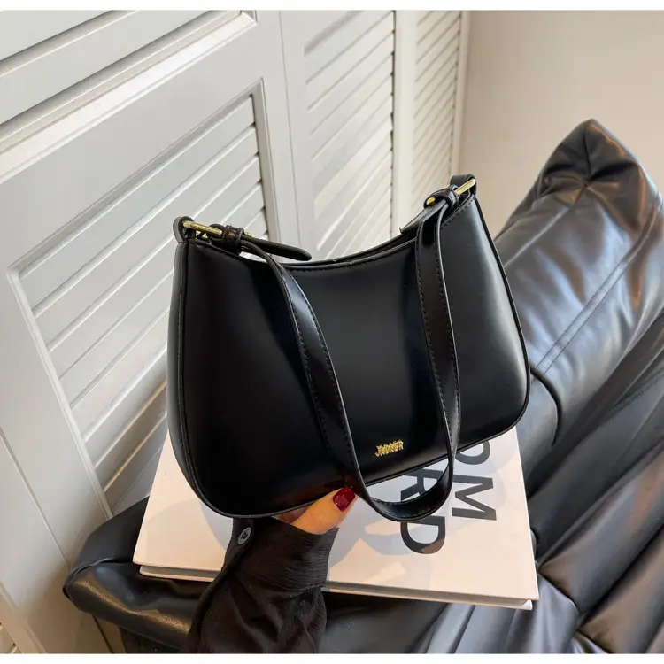Black Underarm Bag for Women Large Capacity 2026 — feature 24