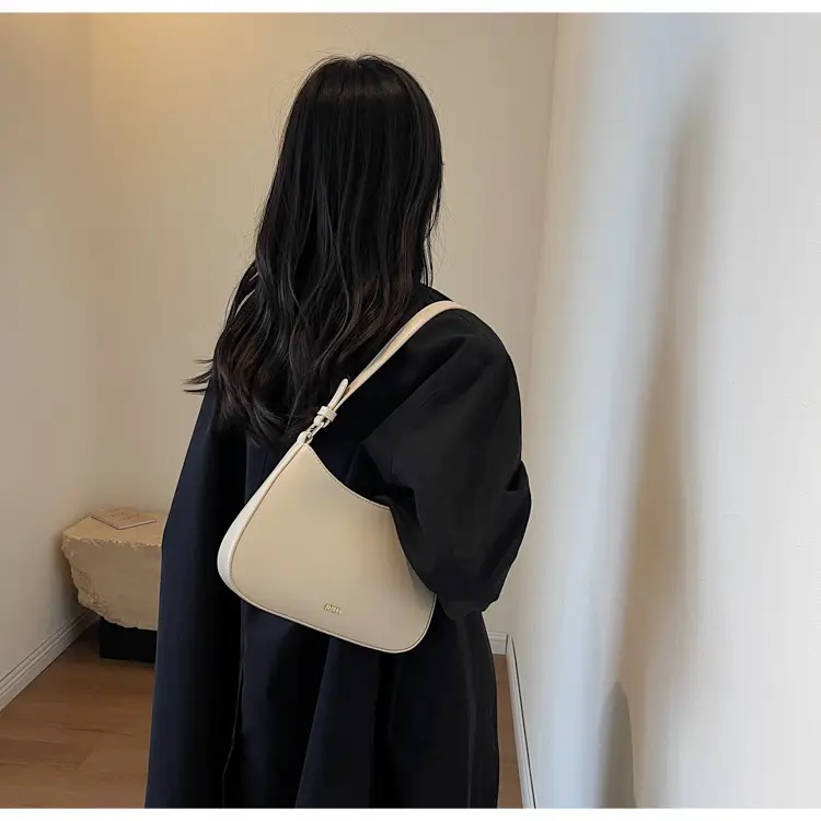 Black Underarm Bag for Women Large Capacity 2026 — feature 27