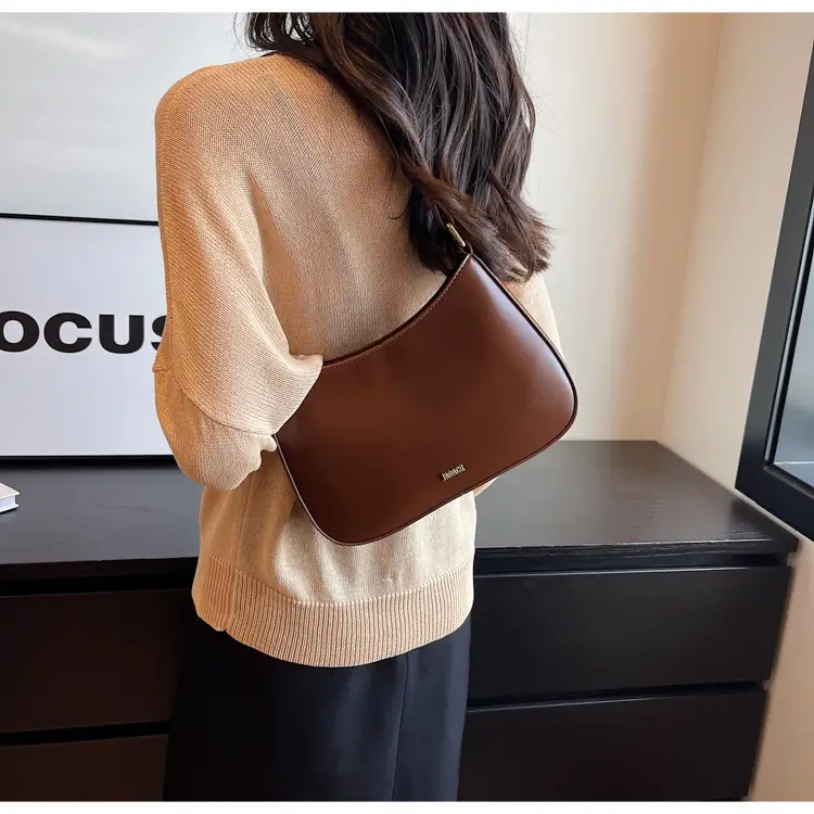 Black Underarm Bag for Women Large Capacity 2026 — feature 34