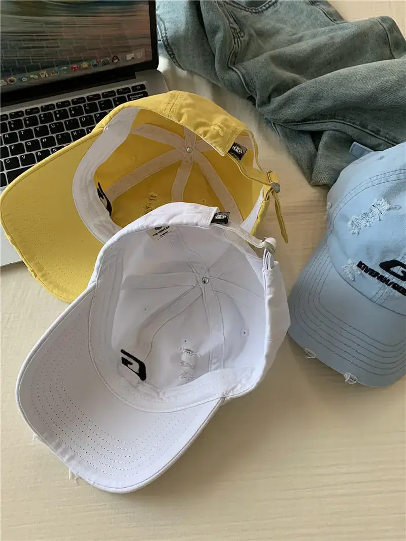Red G-Embroidered Baseball Cap for Men Women — feature 22