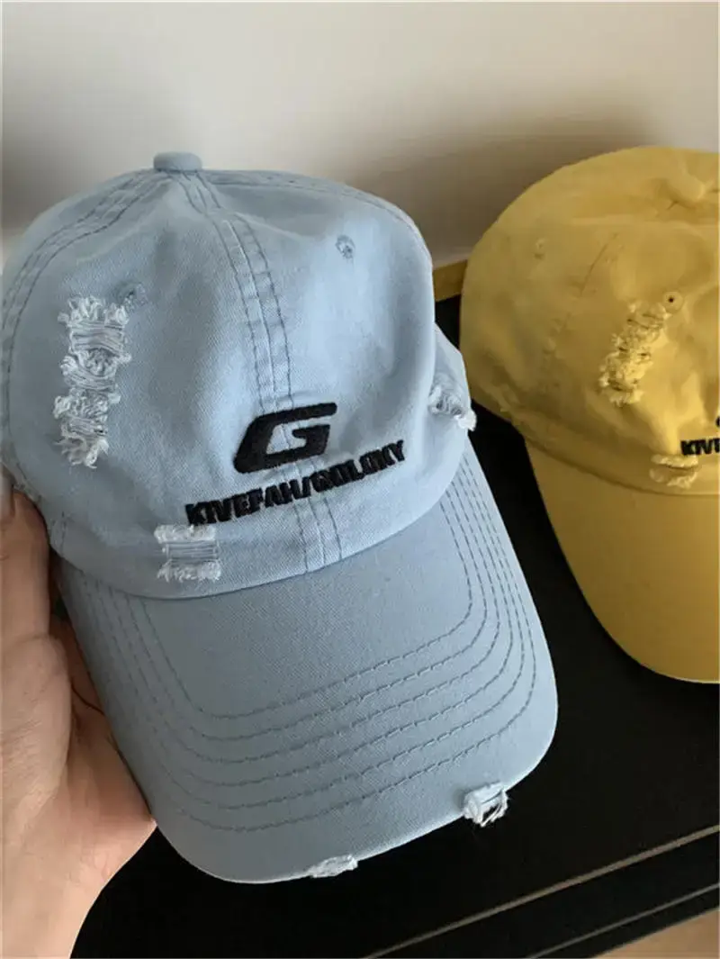 Red G-Embroidered Baseball Cap for Men Women — feature 23