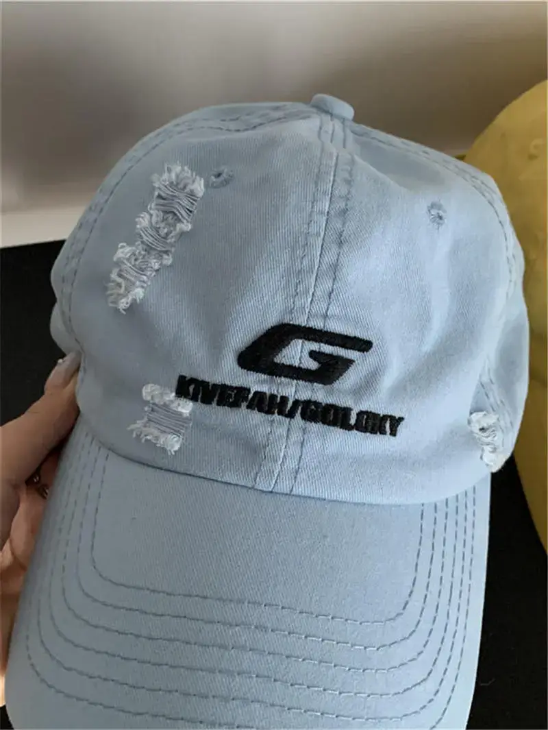 Red G-Embroidered Baseball Cap for Men Women — feature 24