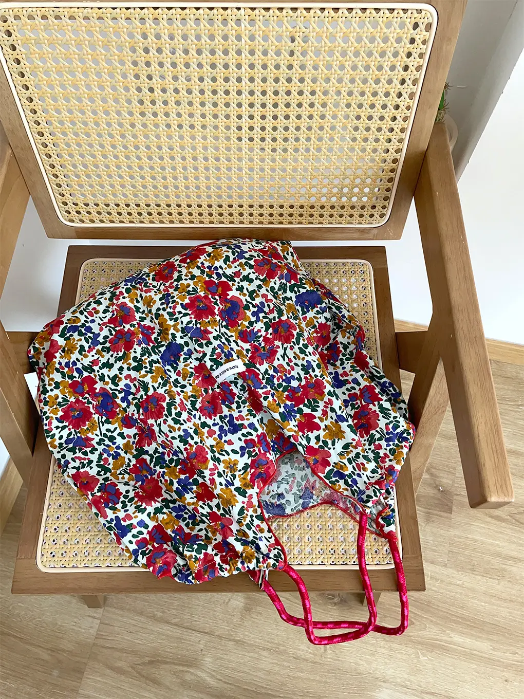 Floral Canvas Shoulder Bag Large Capacity Drawstring — feature 17