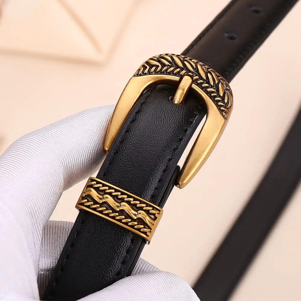 Women Arc De Triomphe Leather Belt with Gold Buckle - Image 5