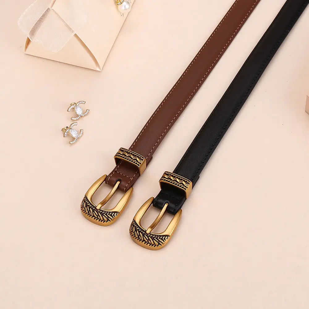 Women Arc De Triomphe Leather Belt with Gold Buckle - Image 6