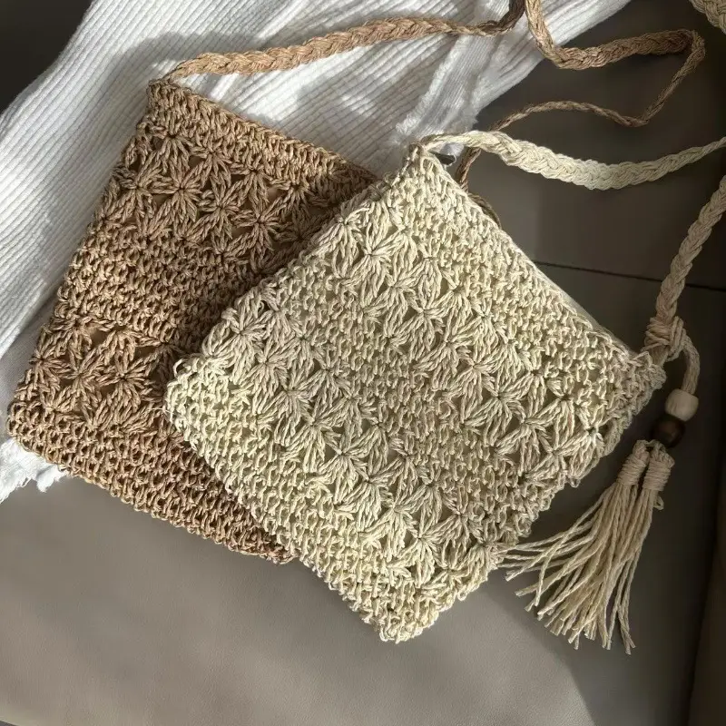 Summer Straw Crossbody Bag Wholesale Handwoven Tassel Mobile Bag