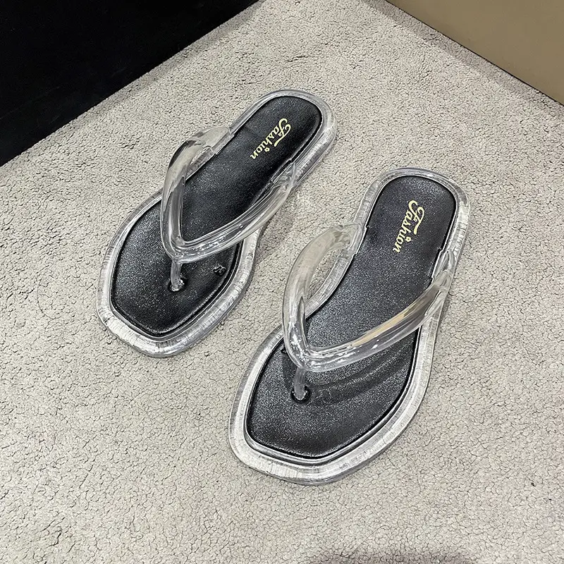 Upgraded Hollow with Clear Crystal Flip Flops Women's Summer Ins Korean Style Comfortable Outer Wear Flip Flops - Image 2
