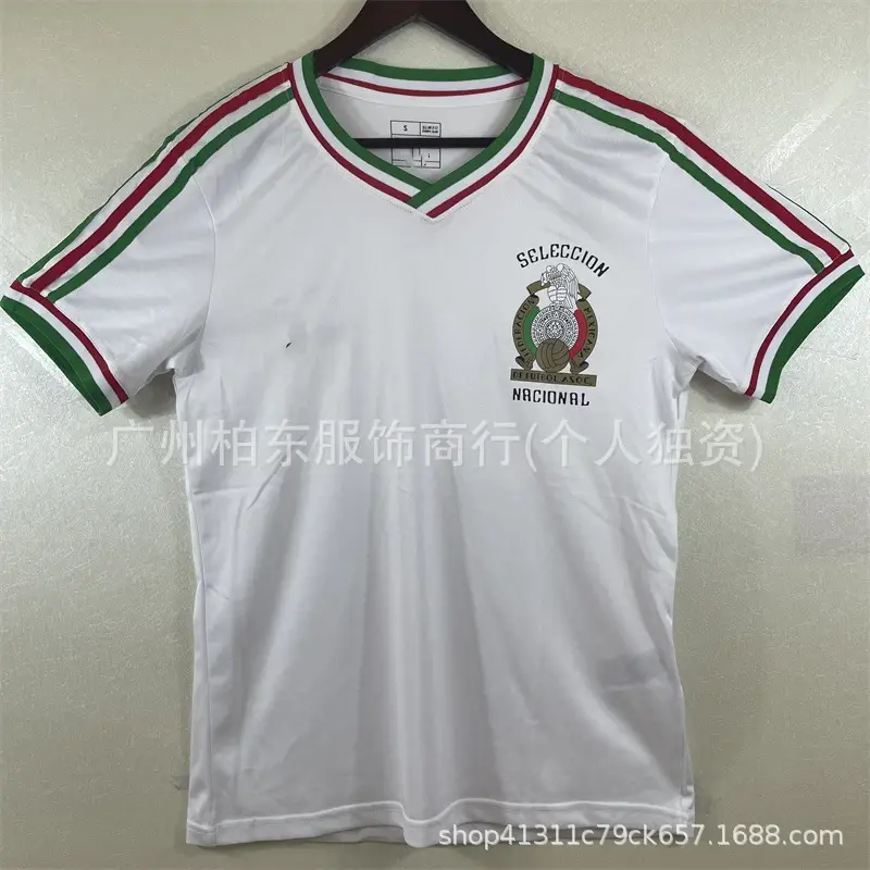 Wholesale of Less Popular 98 Mexico 99 Chivas Jerseys, One Piece Available for Dropshipping, Player Version, Retro Classic Football