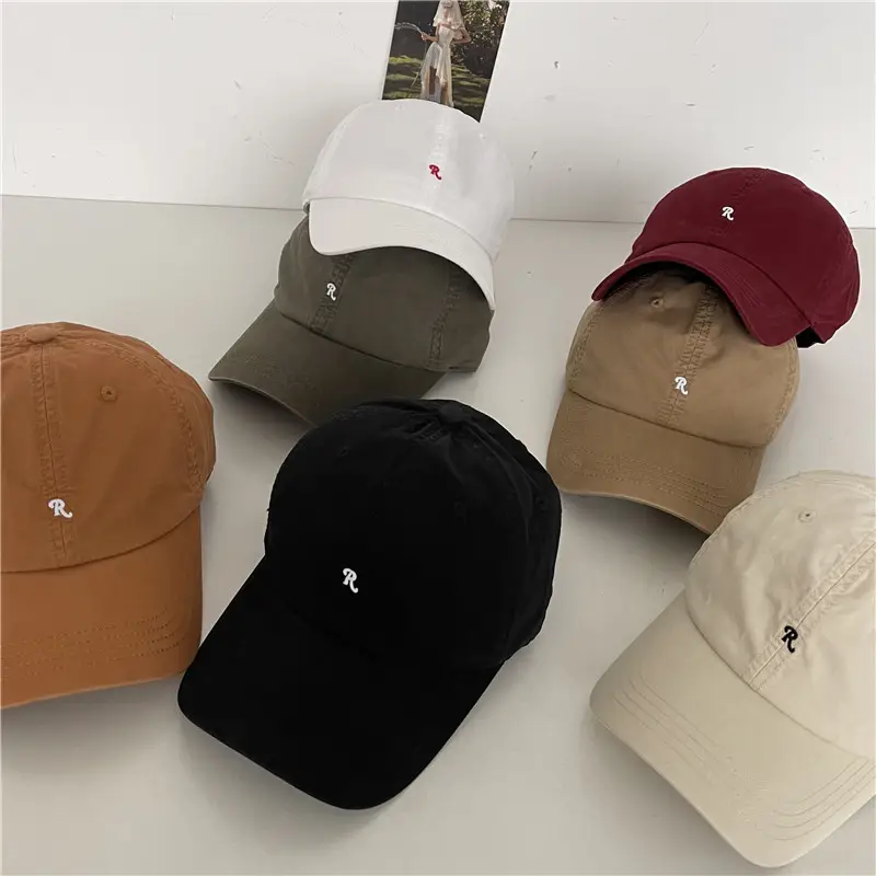 Korean Retro R Cap Small Label Embroidery Beige — feature 7