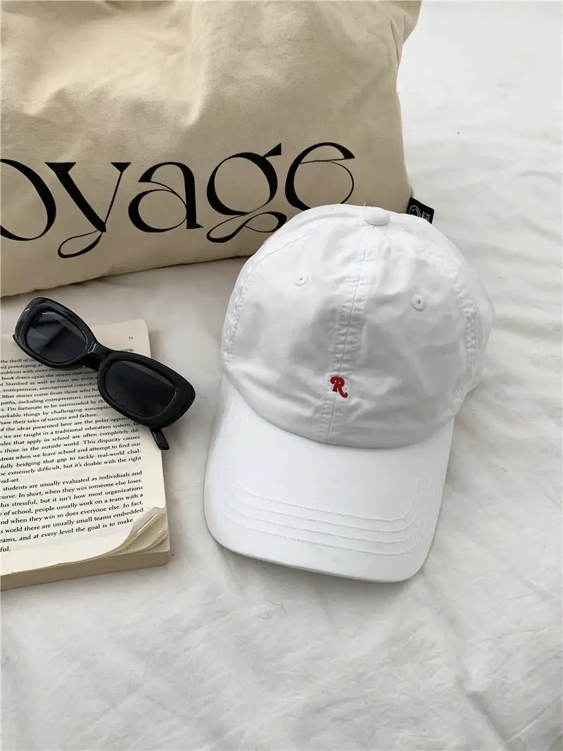 Korean Retro R Cap Small Label Embroidery Beige - Image 2