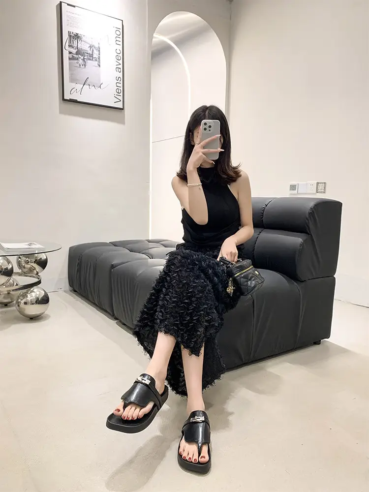 2024 French Style Black White Flip Flops with Silver Buckle — feature 7