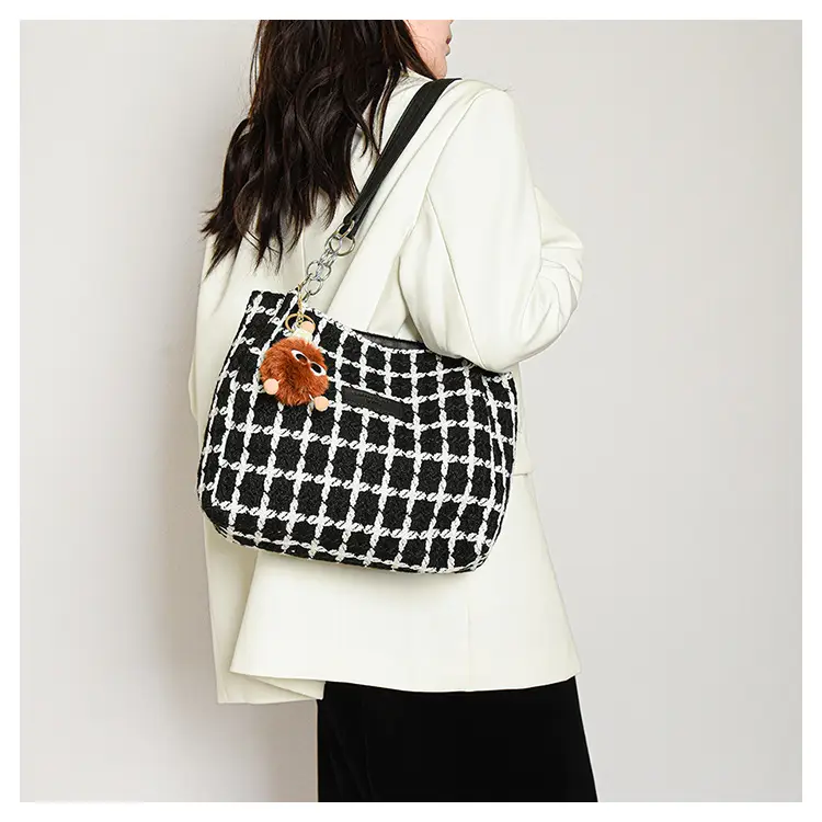 2026 Woolen Plaid Shoulder Tote Bag for Women — feature 10