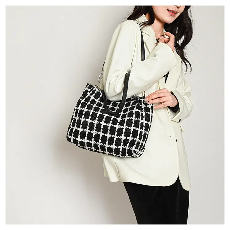 2026 Woolen Plaid Shoulder Tote Bag for Women — feature 11