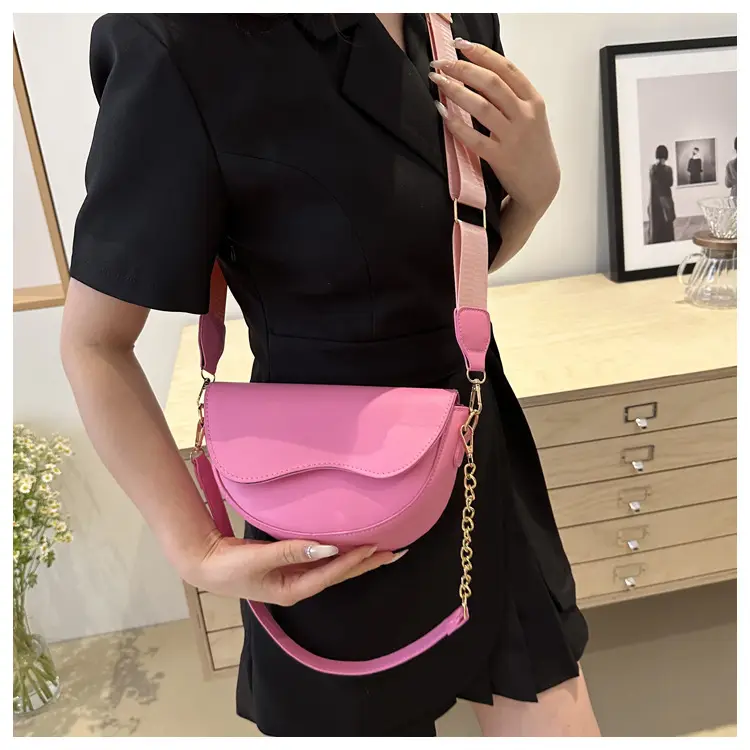 Pink Mini Crossbody Bag for Women 2026 Summer — feature 15