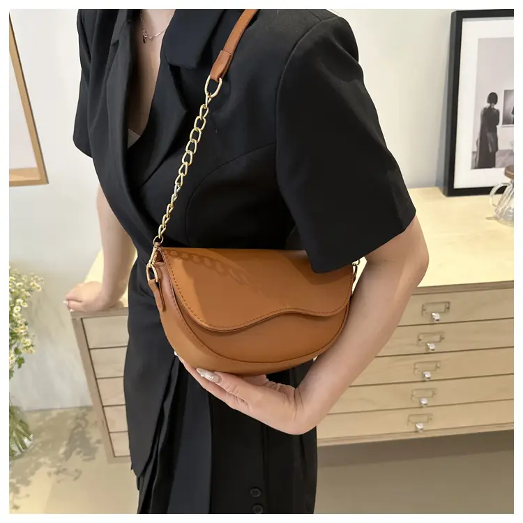 Pink Mini Crossbody Bag for Women 2026 Summer — feature 19