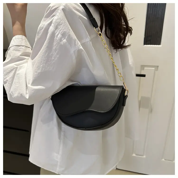 Pink Mini Crossbody Bag for Women 2026 Summer — feature 21