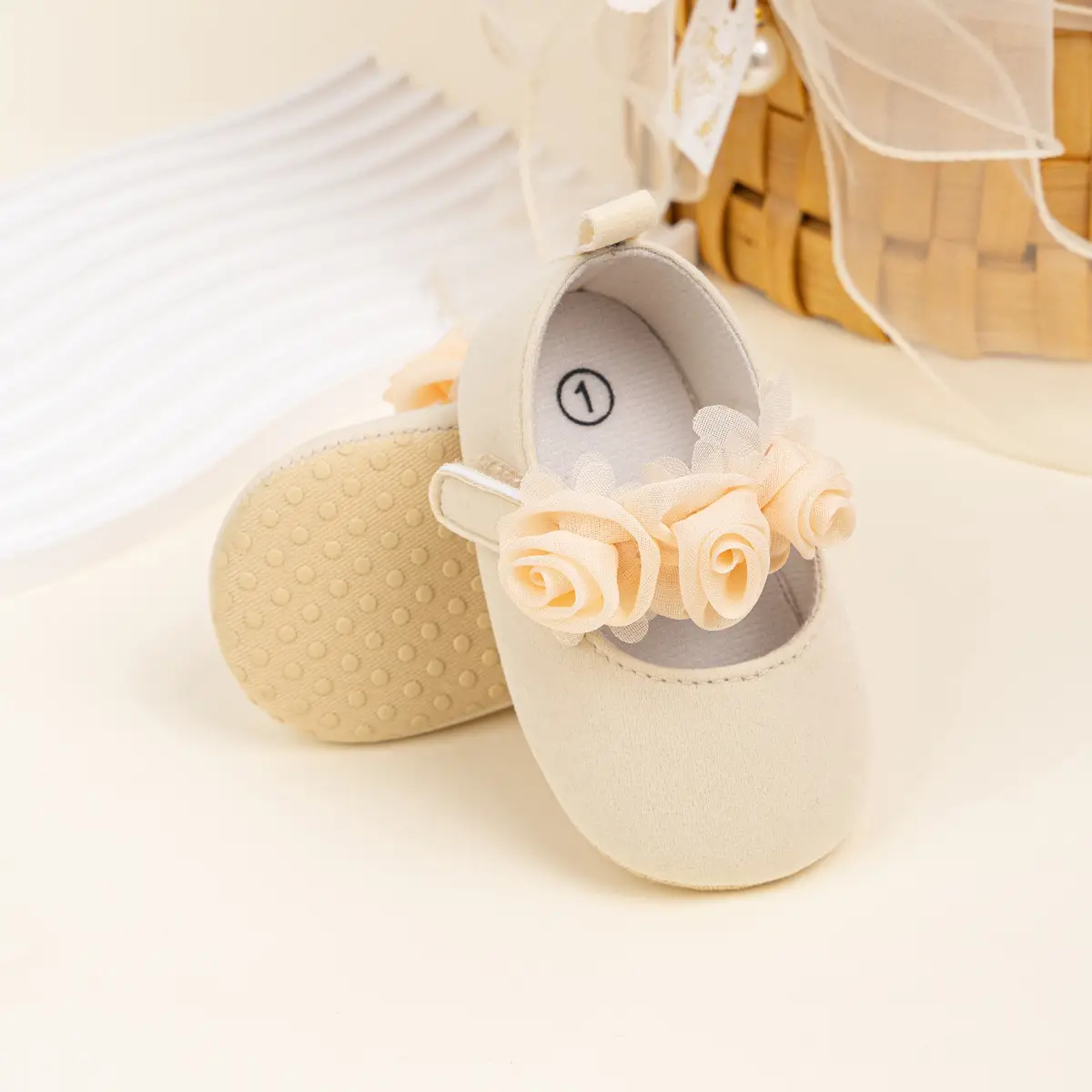Pink Lace Flower Velcro Baby Shoes for Toddlers — feature 11