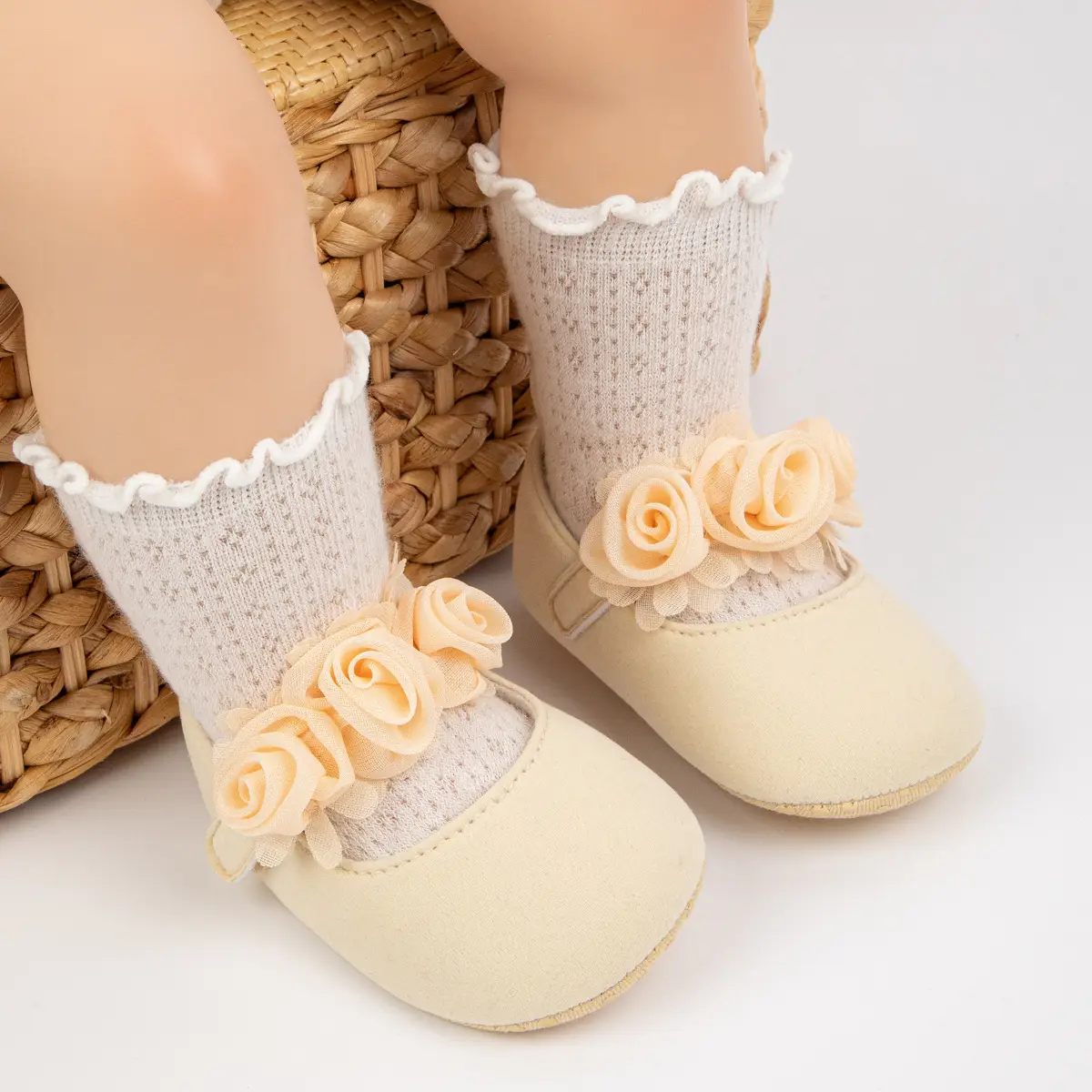 Pink Lace Flower Velcro Baby Shoes for Toddlers — feature 14